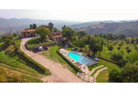 Farm hus i Gubbio, Perugia, Gubbio - € 890.000 | Ref: AZ274 - foto 1