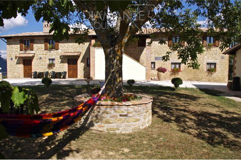 Farm hus i Gubbio, Perugia, Gubbio - € 890.000 | Ref: AZ274 - foto 2