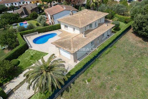 Villa i Platja D'aro, Gerona, Platja D'aro - € 1.250.000 | Ref: 75051 - foto 8