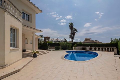Villa i Platja D'aro, Gerona, Platja D'aro - € 1.250.000 | Ref: 75051 - foto 10