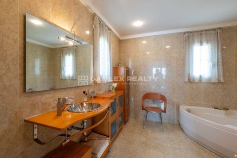 Villa i Platja D'aro, Gerona, Platja D'aro - € 1.250.000 | Ref: 75051 - foto 30