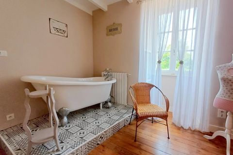 Villa i Aubeterre-sur-Dronne, Charente, Aubeterre-sur-Dronne - € 499.000 | Ref: BVI81438 - foto 7