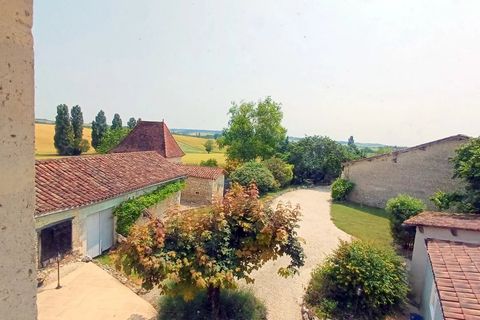 Villa i Aubeterre-sur-Dronne, Charente, Aubeterre-sur-Dronne - € 499.000 | Ref: BVI81438 - foto 10