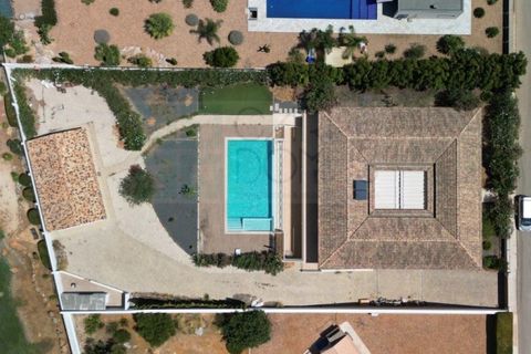 Villa a Quelfes, Faro, Quelfes - € 1.450.000 | Ref: CAS_4149 - foto 4