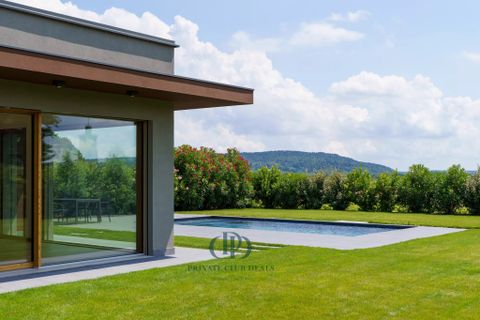 Villa a Angera, Varese, Angera - € 1.250.000 | Ref: 86134880 - foto 25