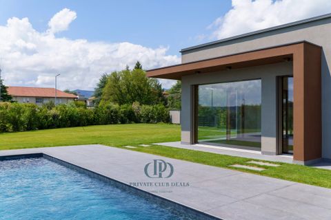 Villa a Angera, Varese, Angera - € 1.250.000 | Ref: 86134880 - foto 27