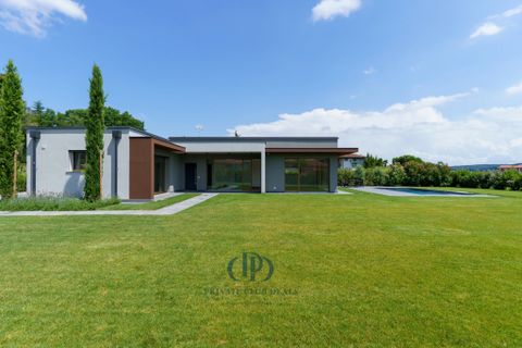 Villa a Angera, Varese, Angera - € 1.250.000 | Ref: 86134880 - foto 35