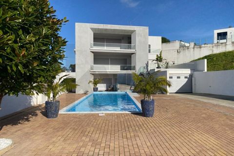 Villa a Nazare, Leiria, Nazare - € 895.000 | Ref: KWPT-018980 - foto 2