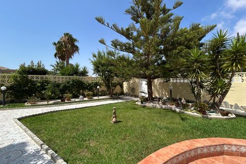 Villa i Torrevieja, Alicante, Torrevieja - € 445.000 | Ref: AM-01992/8919 - foto 7