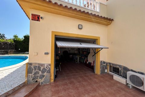 Villa i Torrevieja, Alicante, Torrevieja - € 445.000 | Ref: AM-01992/8919 - foto 9