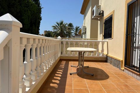 Villa i Torrevieja, Alicante, Torrevieja - € 445.000 | Ref: AM-01992/8919 - foto 23