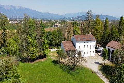 Landejendom i Riese Pio X, Treviso, Riese Pio X - € 1.150.000 | Ref: V003215 - foto 2