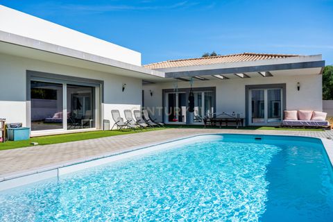 Villa i Alvor, Faro, Alvor - € 1.250.000 | Ref: C0240-03330 - foto 28