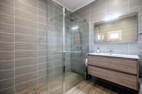 Villa i Alvor, Faro, Alvor - € 1.250.000 | Ref: C0240-03330 - foto 34