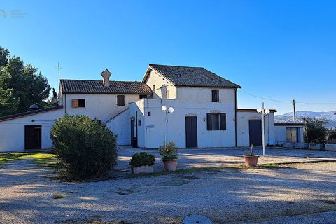 Landejendom i Ancarano, Teramo, Ancarano - € 225.000 | Ref: 33265 - foto 15