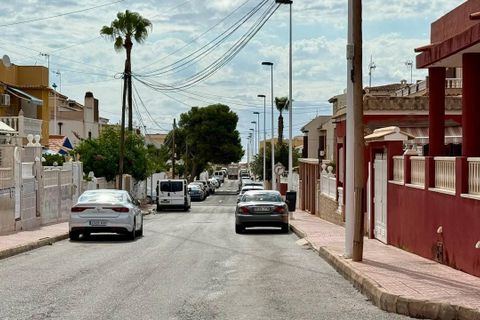Bungalow i Torrevieja, Alicante, Torrevieja - € 164.900 | Ref: A10689/6084 - foto 4