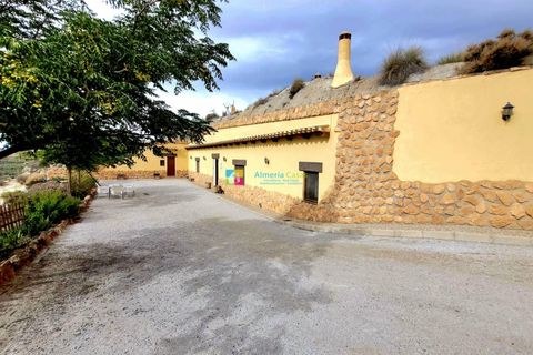 Cave house i Cullar, Granada, Cullar - € 550.000 | Ref: 2463 - foto 2