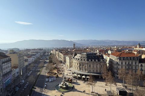 Lejlighed i Valence, Drome, Valence - € 835.000 | Ref: 38 - foto 2