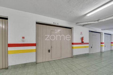 Lejlighed i Amadora, Lisbon, Amadora - € 395.000 | Ref: ZMPT578874 - foto 29