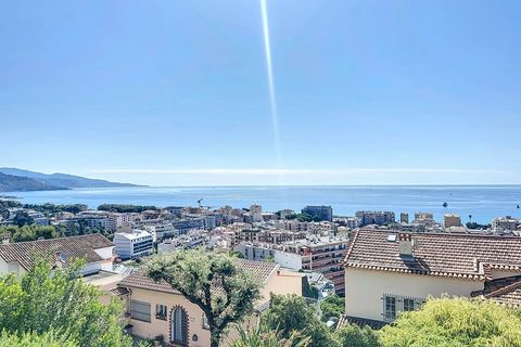 Villa i Roquebrune-Cap-Martin, Alpes-Maritimes, Roquebrune-Cap-Martin - € 1.695.000 | Ref: A06191 - foto 1