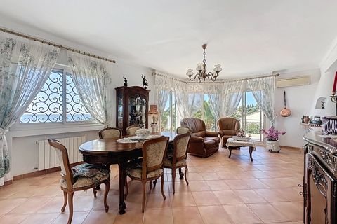 Villa i Roquebrune-Cap-Martin, Alpes-Maritimes, Roquebrune-Cap-Martin - € 1.695.000 | Ref: A06191 - foto 6