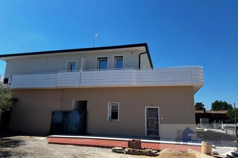 Leilighet i Meolo, Venice, Meolo - € 230 000 | Ref: A00043 - foto 2