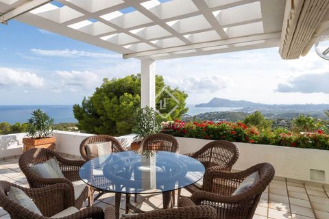 Villa i Altea, Alicante, Altea - € 2.100.000 | Ref: ALT43450 - foto 2