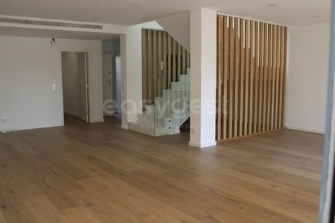 Rækkehus i Loures, Lisbon, Loures - € 797.500 | Ref: PF97736JT - foto 15