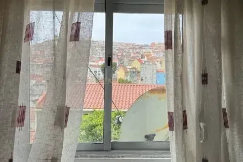 Erhvervsejendom i Amadora, Lisbon, Amadora - € 215.000 | Ref: C0484-00197 - foto 10