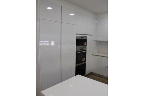 Rækkehus i Loures, Lisbon, Loures - € 797.500 | Ref: PF97742JT - foto 11