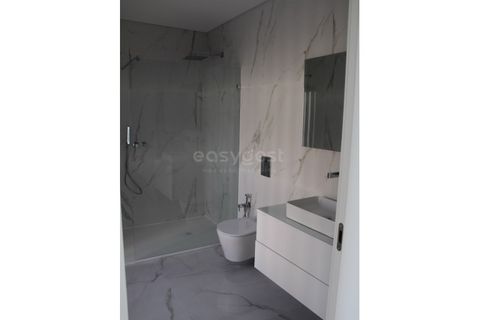 Rækkehus i Loures, Lisbon, Loures - € 797.500 | Ref: PF97742JT - foto 19
