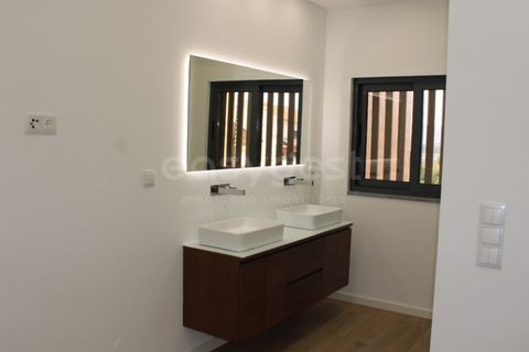Rækkehus i Loures, Lisbon, Loures - € 797.500 | Ref: PF97742JT - foto 31