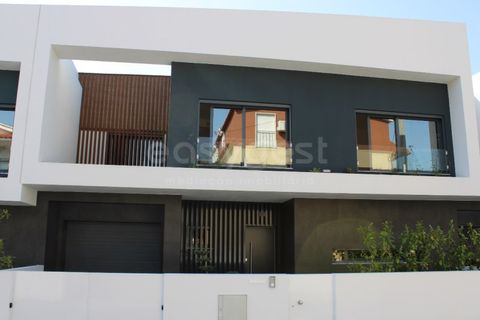 Rækkehus i Loures, Lisbon, Loures - € 797.500 | Ref: PF97740JT - foto 3