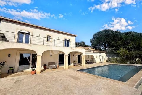 Villa i Beaucaire, Gard, Beaucaire - € 648.000 | Ref: D70 - foto 1