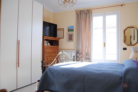 Villa i Bordighera, Imperia, Bordighera - € 690.000 | Ref: 10221 - foto 2
