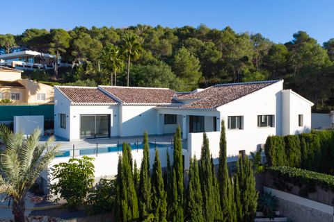 Villa i Javea, Alicante, Javea - € 1.190.000 | Ref: SLV15-3459R - foto 1