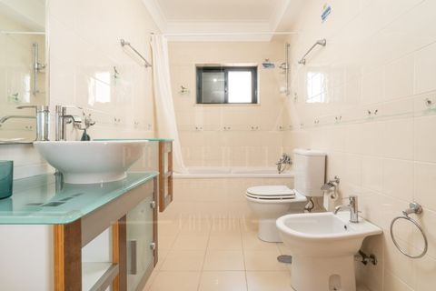 Villa i Coimbra, Coimbra, Coimbra - € 500.000 | Ref: LUX_CB-01067 - foto 37