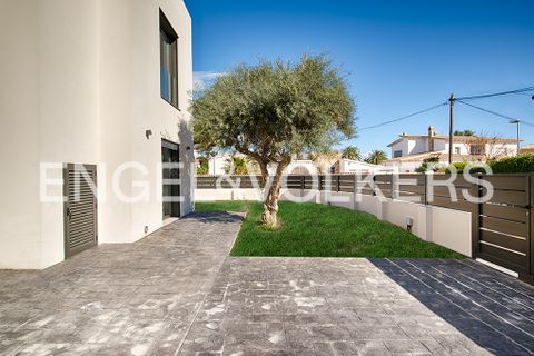 Rækkehus i Empuriabrava, Gerona, Empuriabrava - € 739.000 | Ref: W-02XI0V - foto 6
