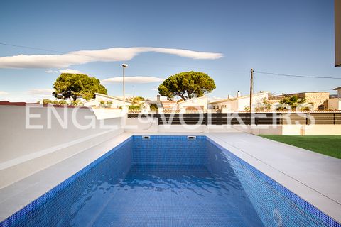 Rækkehus i Empuriabrava, Gerona, Empuriabrava - € 739.000 | Ref: W-02XI0V - foto 8