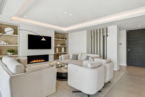 Villa a Marbella, Malaga, Marbella - € 4.695.000 | Ref: 1022551/6833 - foto 13