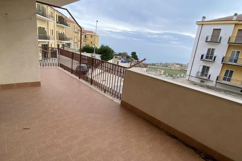 Leilighet i Monte Sant'Angelo, Foggia, Monte Sant'Angelo - € 138 000 | Ref: VIA ABATE GIOVANNI - foto 6