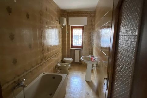 Leilighet i Monte Sant'Angelo, Foggia, Monte Sant'Angelo - € 138 000 | Ref: VIA ABATE GIOVANNI - foto 15