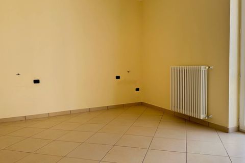 Leilighet i Monte Sant'Angelo, Foggia, Monte Sant'Angelo - € 70 000 | Ref: VIA SAN MARTINO - foto 4