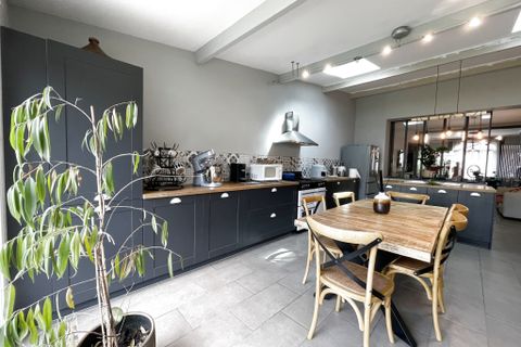 Villa a Lens, Pas-de-Calais, Lens - € 181.900 | Ref: DGV40001771 - foto 7