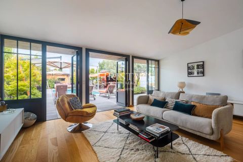 Villa a Bruges, Gironde, Bruges - € 950.000 | Ref: SCS1099 - foto 11