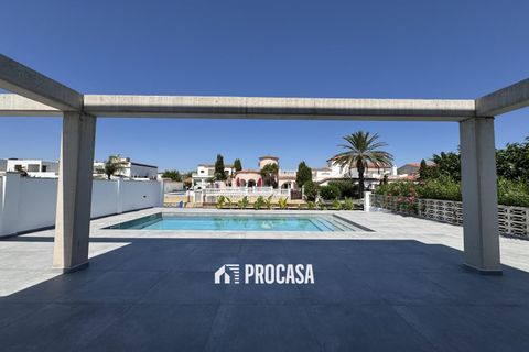 Villa a Empuriabrava, Gerona, Empuriabrava - € 1.290.000 | Ref: 3896 - foto 11