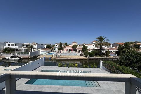 Villa a Empuriabrava, Gerona, Empuriabrava - € 1.290.000 | Ref: 3896 - foto 30
