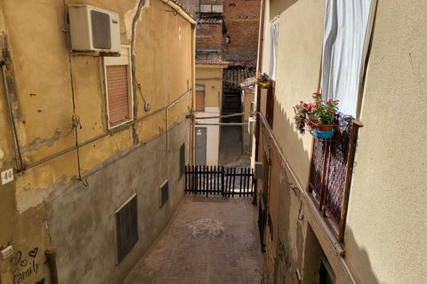Leilighet i Caltanissetta, Caltanissetta, Caltanissetta - € 22 000 | Ref: 1824467 - foto 18