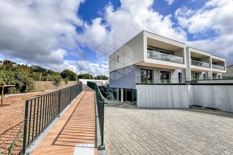 Haus in Alcabideche, Lisbon, Alcabideche - € 1.350.000 | Ref: RE10801AE_M1 - Foto 1