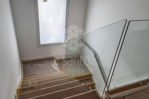 Haus in Alcabideche, Lisbon, Alcabideche - € 1.350.000 | Ref: RE10801AE_M1 - Foto 7